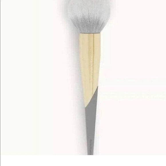 Complex & Culture Makeup Brush Quality outstanding - Picture 10 of 14